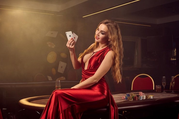 wdbos heylink mobile app interface showing slot tournaments and live sportsbook on Android and iOS